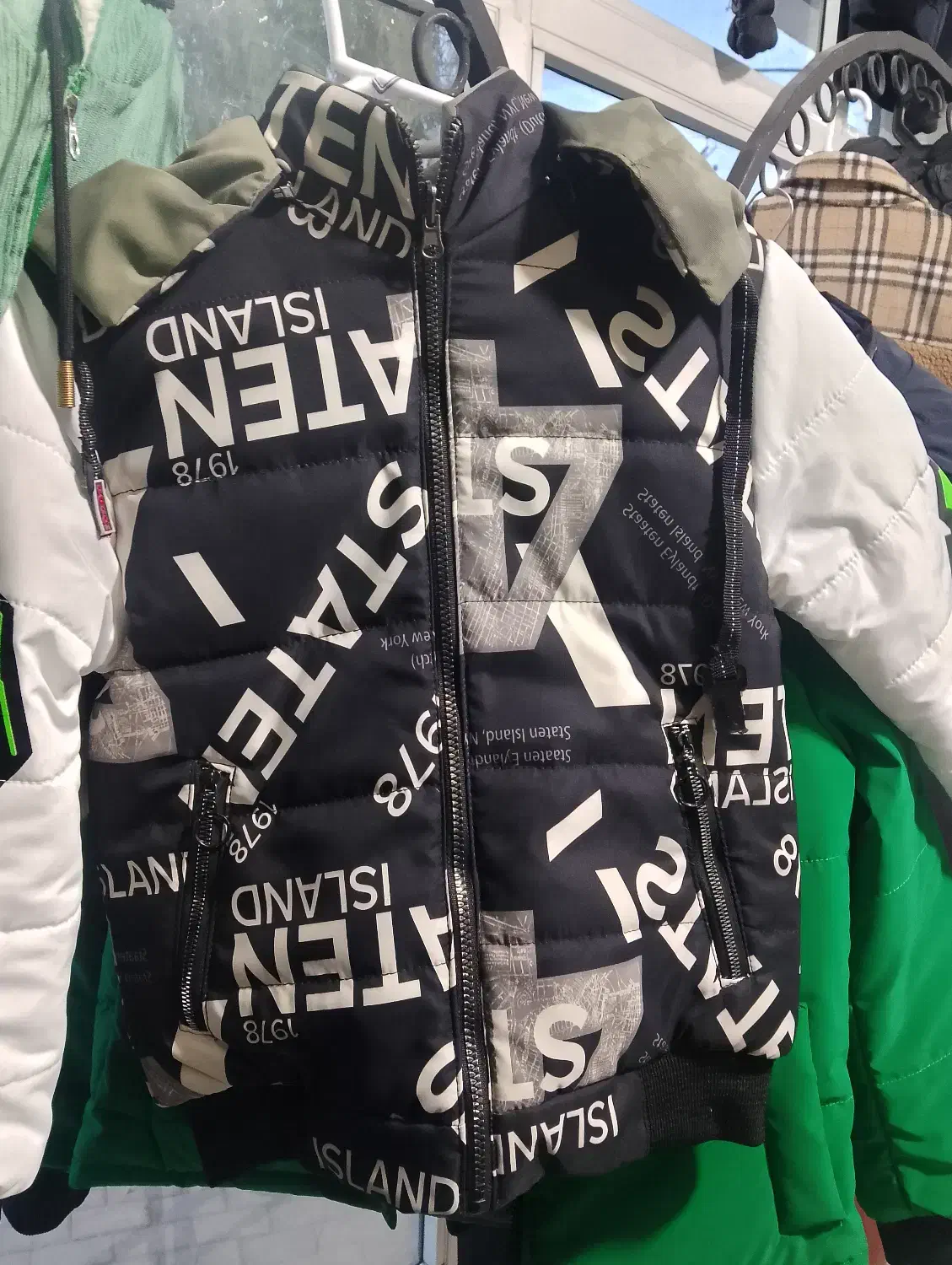 فروش لباس به علت جمع آوری مغازه|لباس|ارس, |دیوار