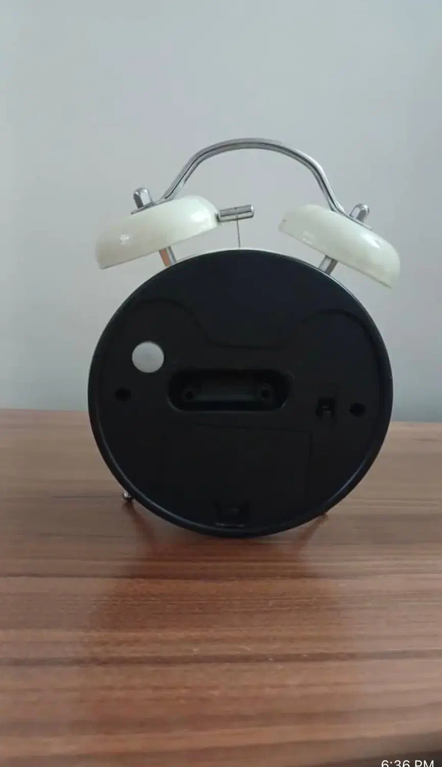 ساعت رومیزی نو|ساعت دیواری و تزئینی|تهران, صاحب الزمان|دیوار