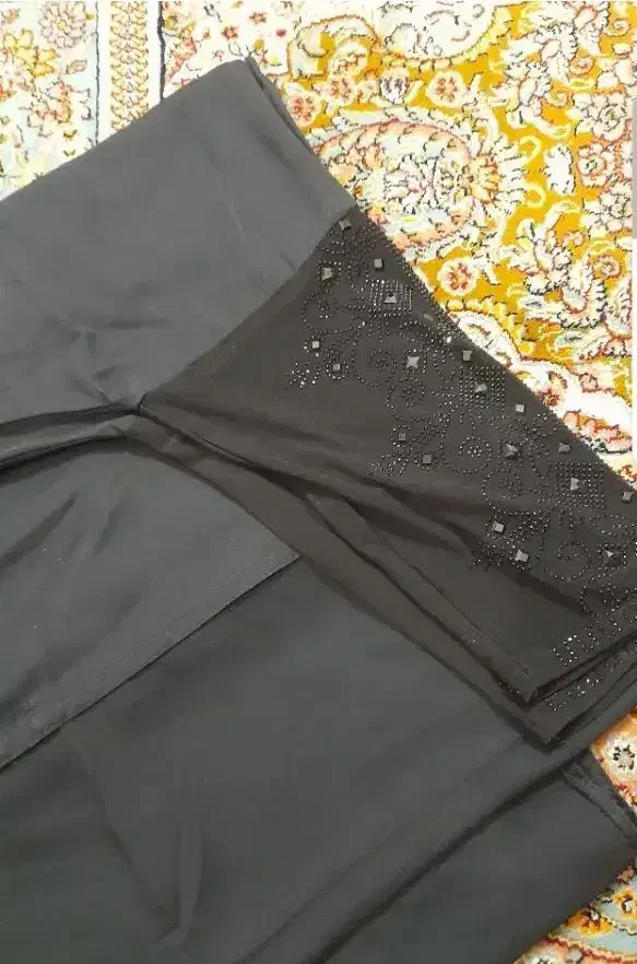 چادر ملی|لباس|قم, انصار‌الحسین|دیوار