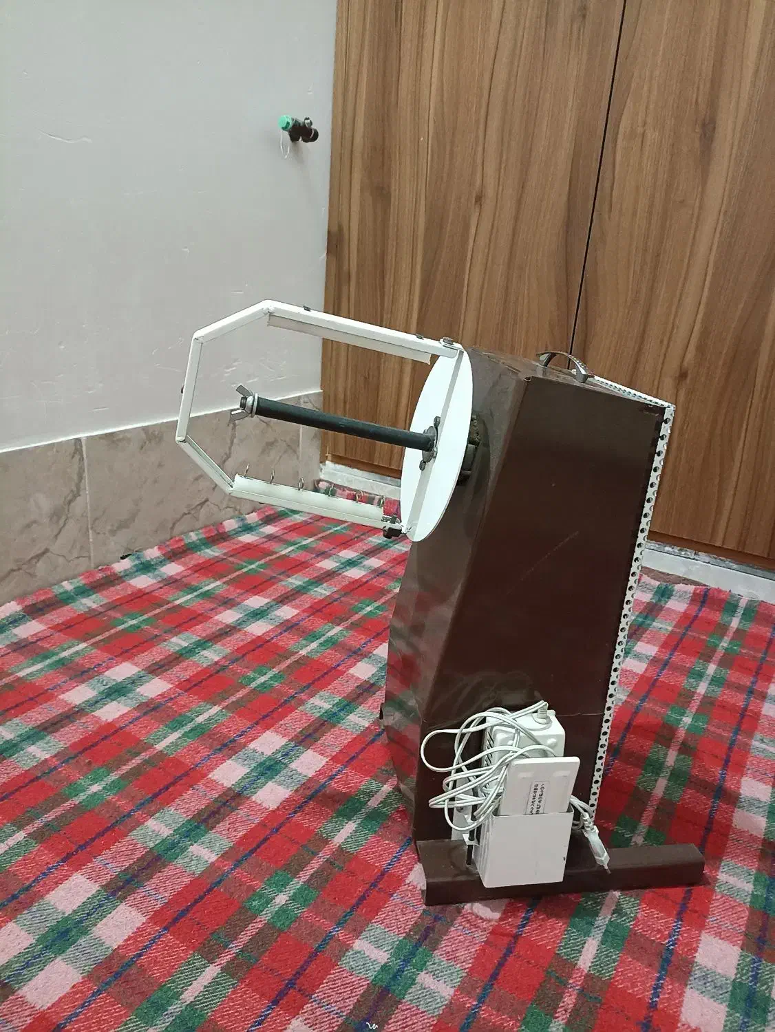 دستگاه پشم ریسی|ماشین‌آلات صنعتی|جهرم, |دیوار