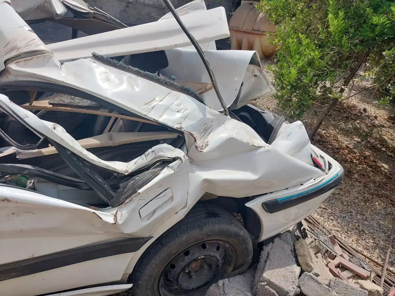 خدمات صفر تا صد صافکاری نقاشی|خدمات موتور و ماشین|کاشان, ۲۲ بهمن|دیوار