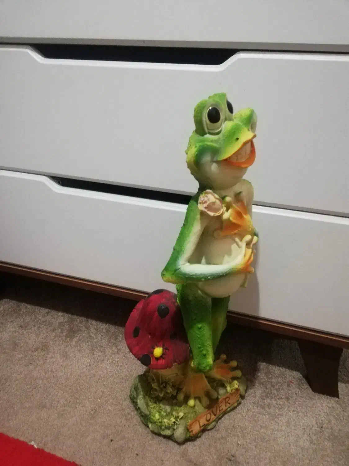 مجسمه پلی استر|مجسمه، تندیس، ماکت|قم, نخودی|دیوار