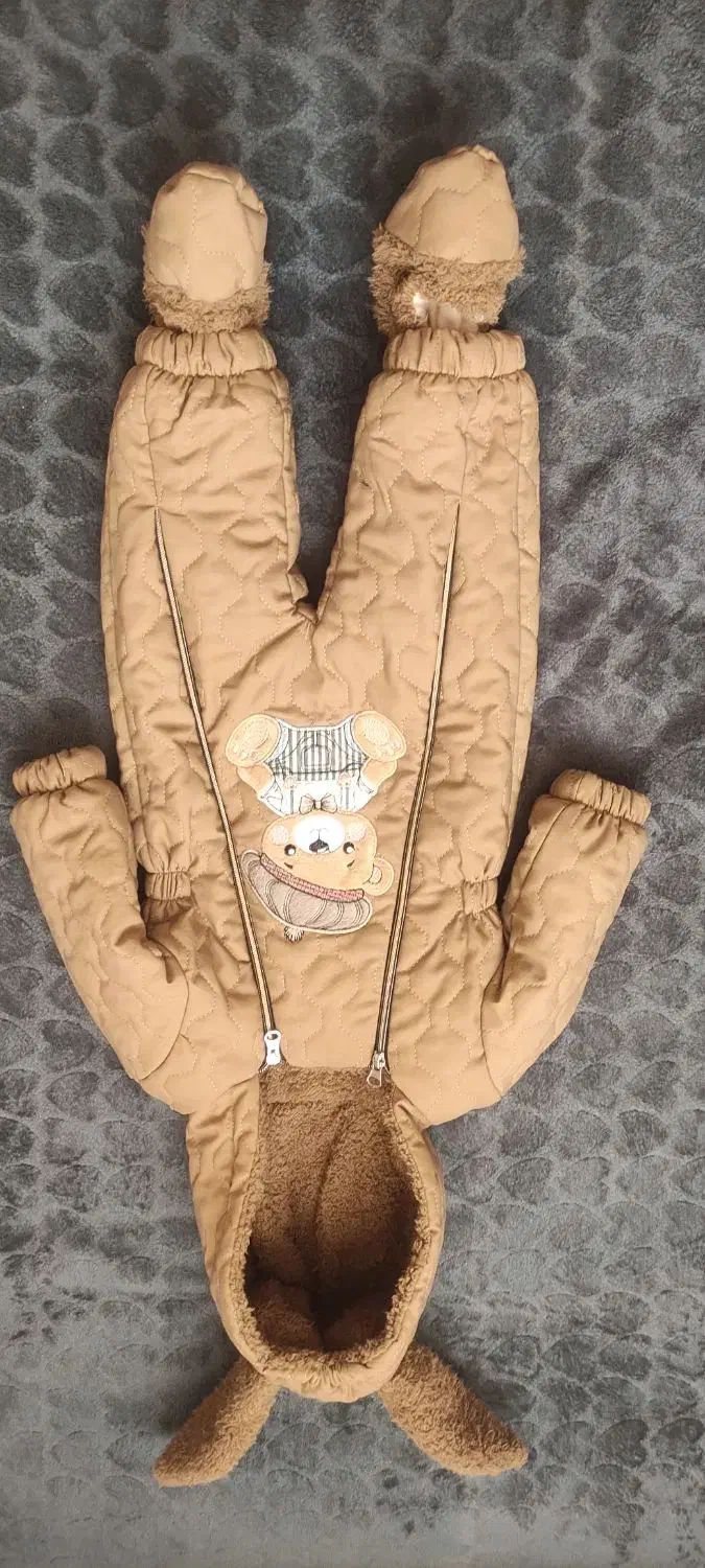 نوزادی|کفش و لباس بچه|اصفهان, خوراسگان|دیوار