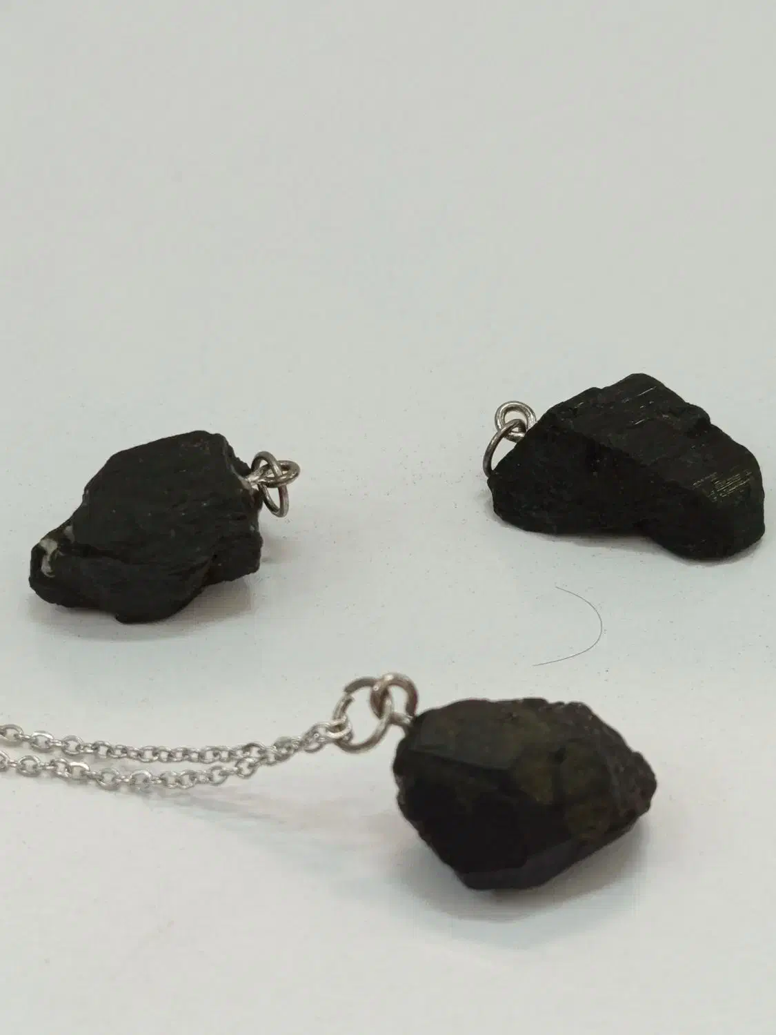 سنگ تورمالین سیاه|بدلیجات|گرگان, |دیوار