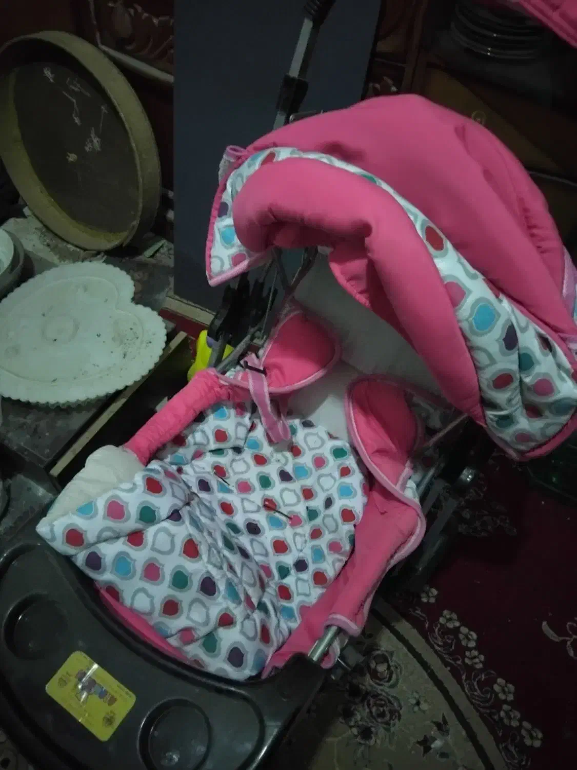 کالسکه بچه|کالسکه و لوازم جانبی|شاهینشهر, گزبرخوار|دیوار