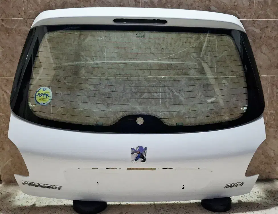 قطعات یدکی و لوازم جانبی|قطعات یدکی و لوازم جانبی|گلپایگان, |دیوار