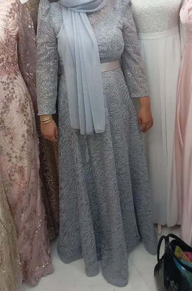 لباس مجلسی|لباس|فیروزآباد (لرستان), |دیوار