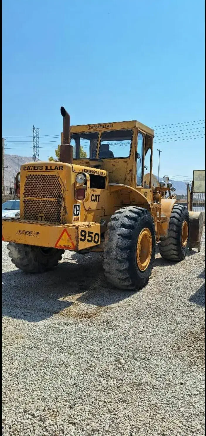 اجاره دهنده لودرروزانه ماهانه سالانه|خودرو سنگین|شیراز, گلدشت معالیآباد|دیوار