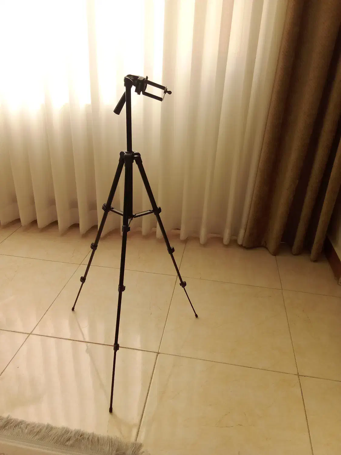 پایه موبایل|لوازم جانبی موبایل و تبلت|فردیس, منظریه|دیوار