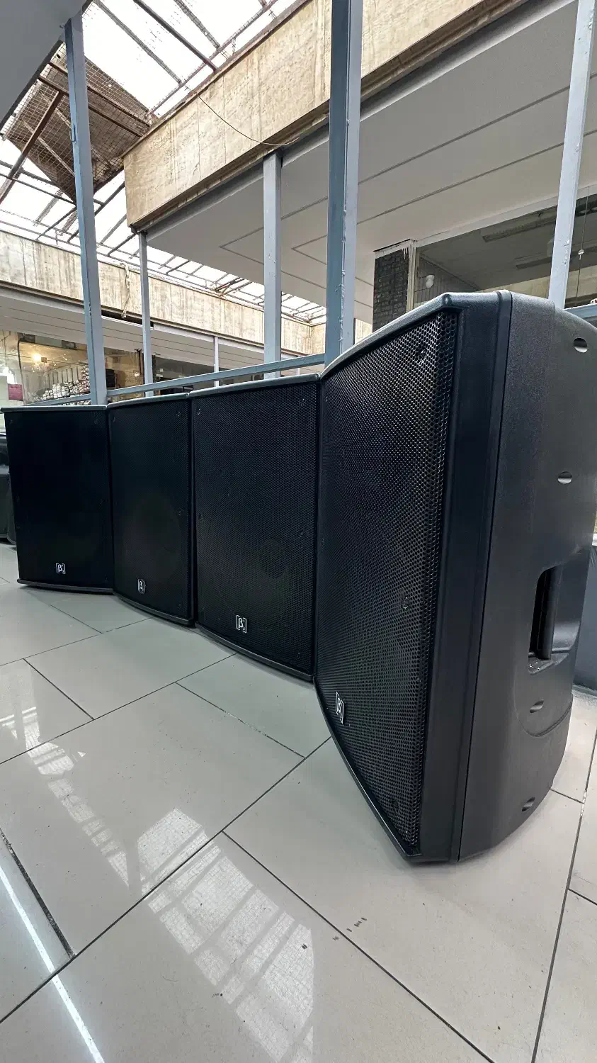 باند میکسر ساب میکروفن|سیستم صوتی خانگی|شیراز, سینما سعدی|دیوار