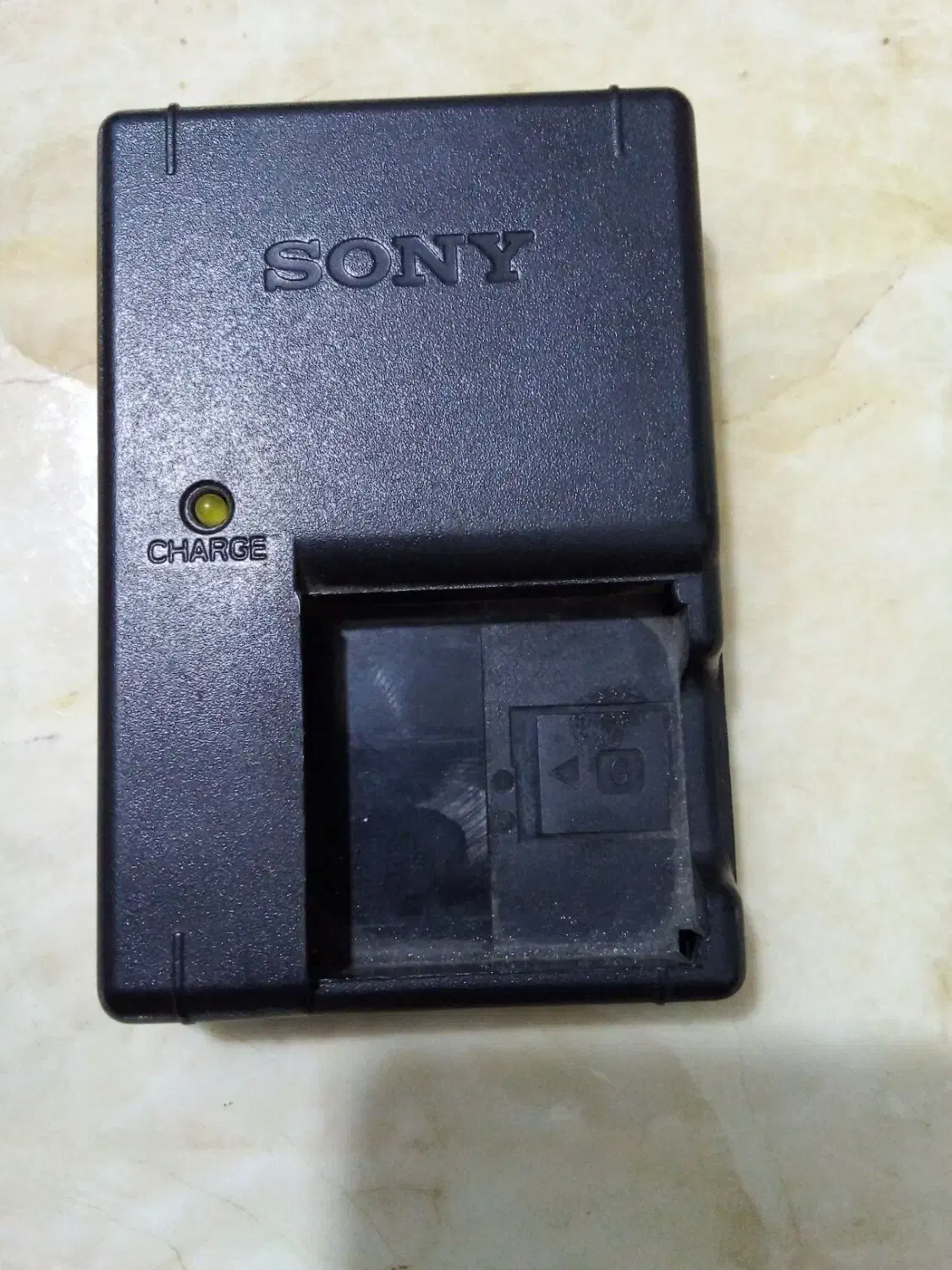 شارژ دوربین سونی|دوربین عکاسی و فیلم‌برداری|اهواز, کمپلو جنوبی|دیوار