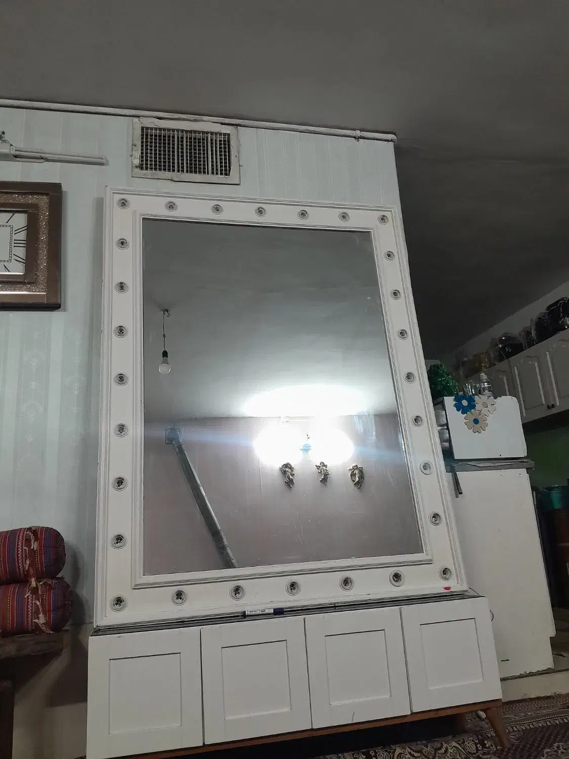 اینه چراغ دار با کنسول|آینه|شهریار, رضی آباد بالا|دیوار