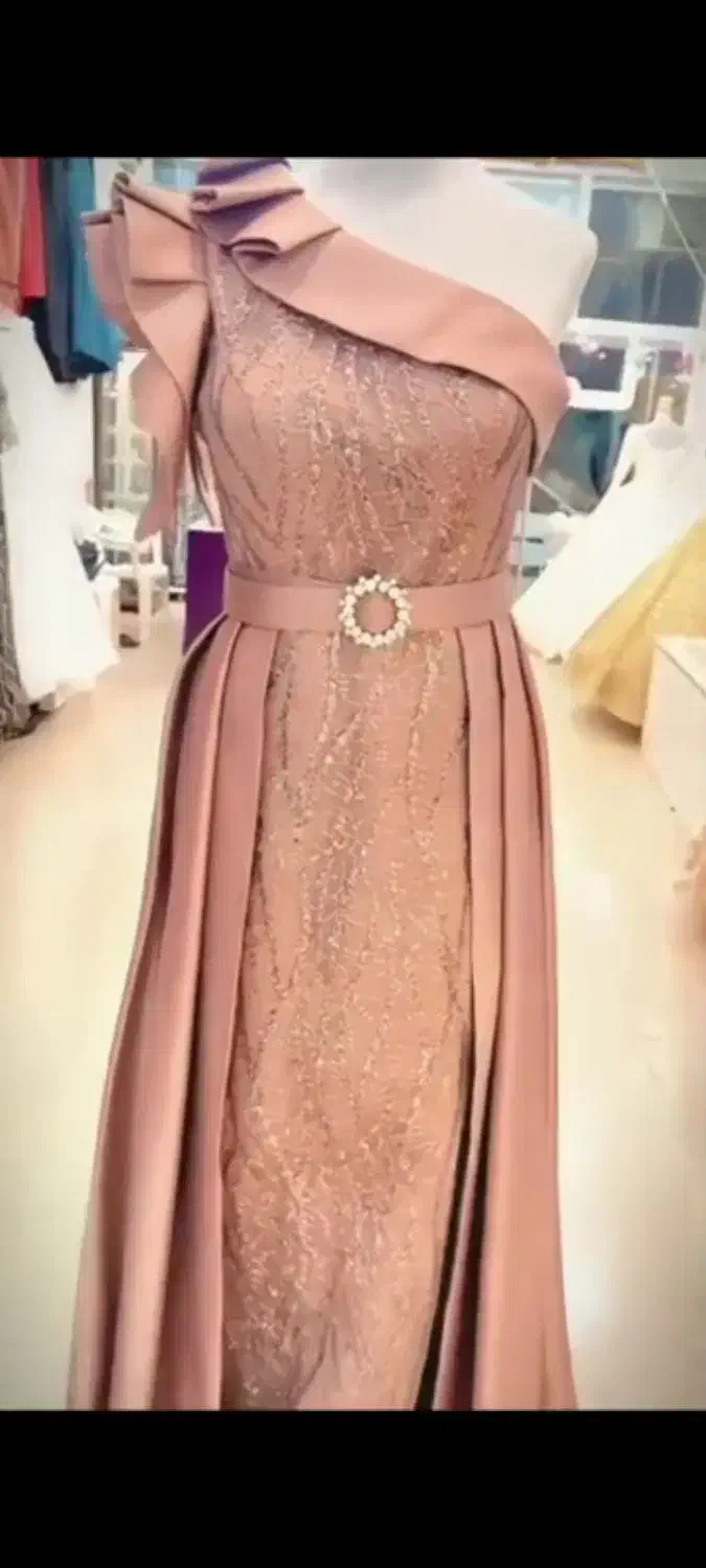 لباس مجلسی|لباس|آبادان, |دیوار