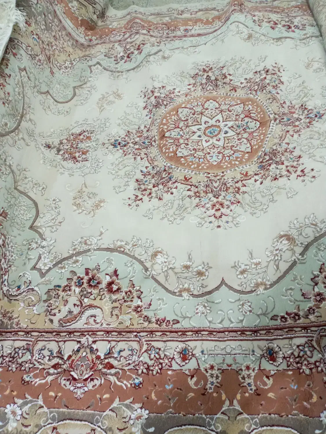 ۱۲متری ۵۰۰شانه زیبا برجسته|فرش|اردبیل, |دیوار