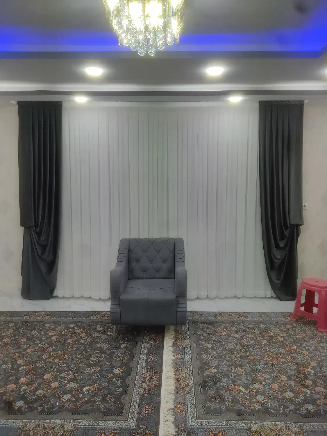 پرده و دوخت و نصب پرده|پرده، رانر، رومیزی|سقز, |دیوار