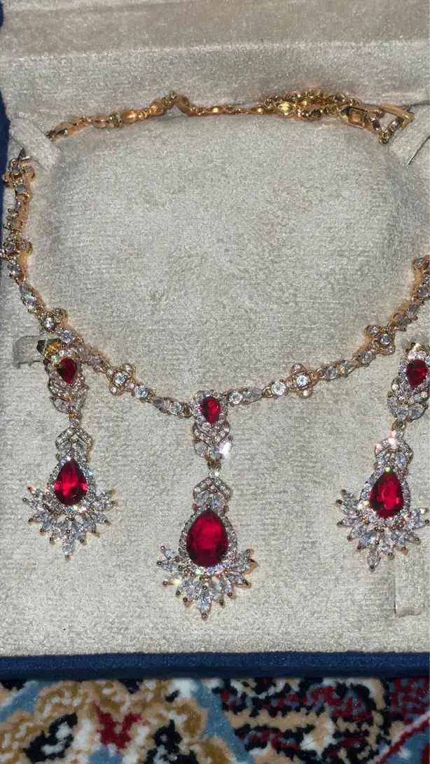 نیم ست|بدلیجات|کازرون, |دیوار