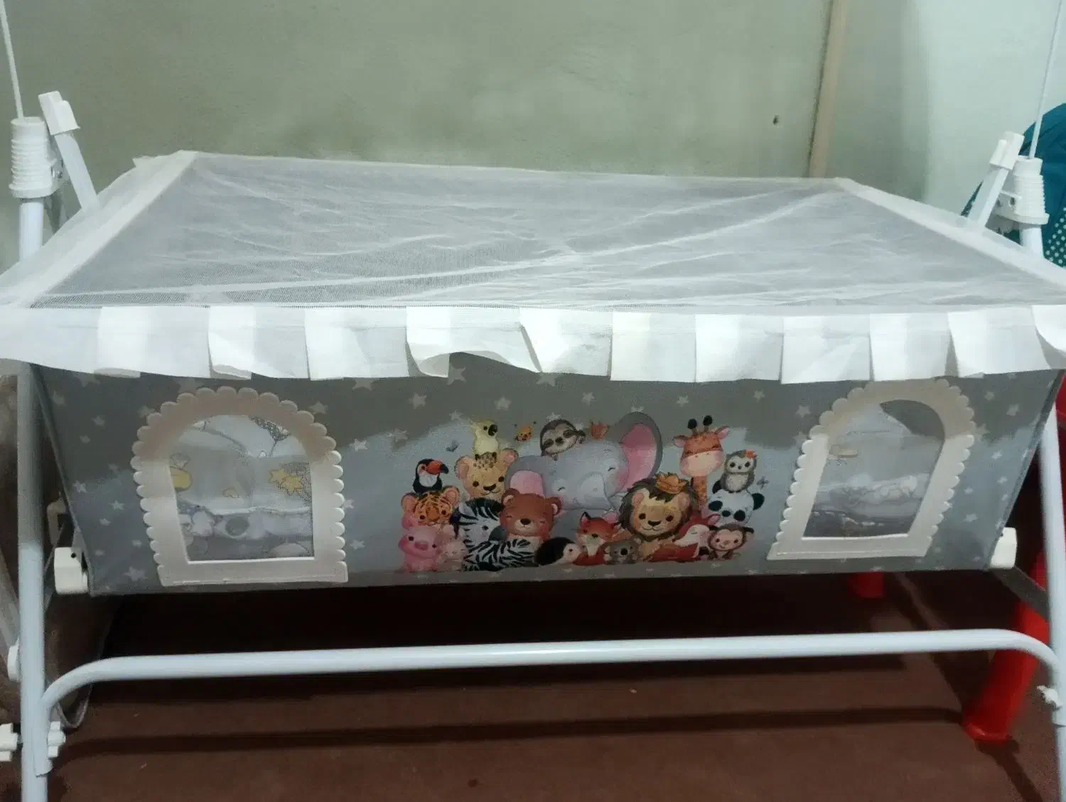 گهواره|تخت و صندلی بچه|نیشابور, خیام|دیوار