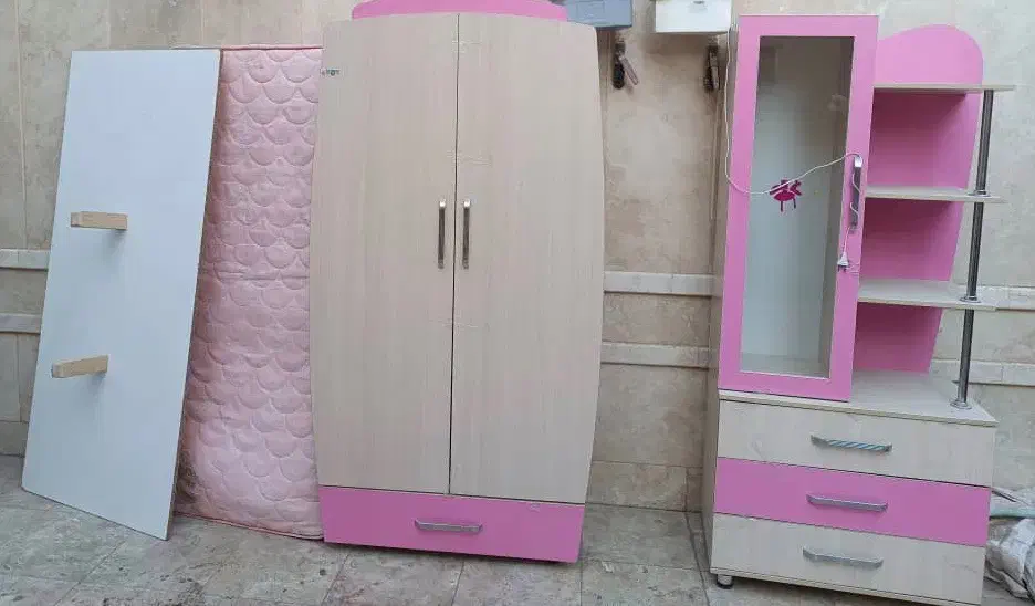 سرویس خواب نوجوان|تخت و سرویس خواب|قم, زنبیل آباد|دیوار