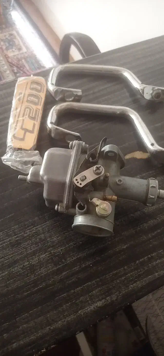 تعدادی وسیله مو تور هندا ۱۲۵ بفروش میرسد|قطعات یدکی و لوازم جانبی|نجف‌آباد, جلال آباد|دیوار