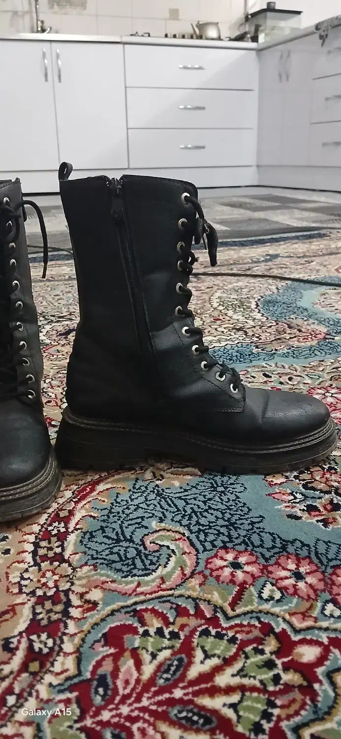 یک جفت چکمه سالم و نو|کیف، کفش، کمربند|سبزوار, رباط|دیوار