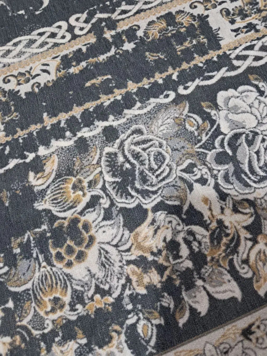 روفرشی|روفرشی|کوهدشت, |دیوار