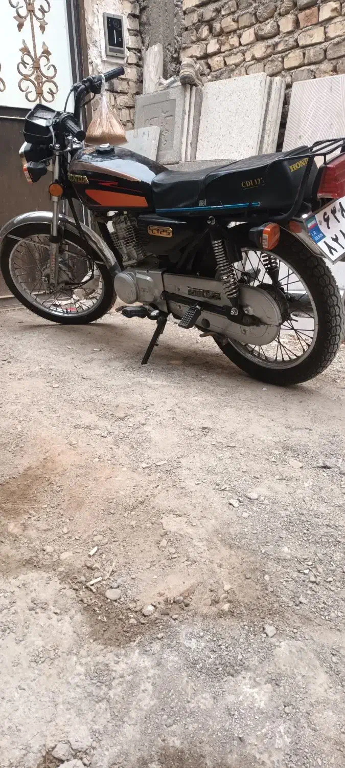 موتور ۱۲۵|موتورسیکلت|مهریز, |دیوار