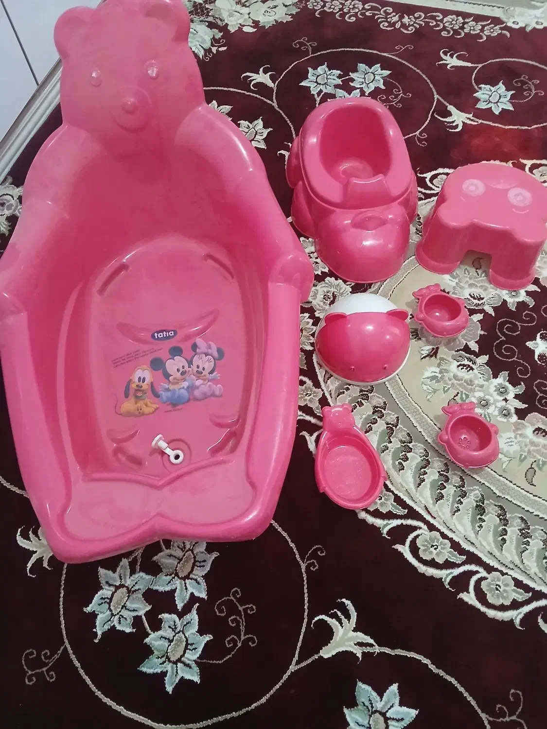 سرویس حمام کودک نو|اسباب و اثاث بچه|ازنا, |دیوار