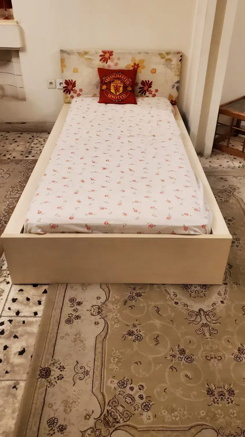 تخت خواب تک نفره ترکیه ای|تخت و سرویس خواب|تهران, ایرانشهر|دیوار