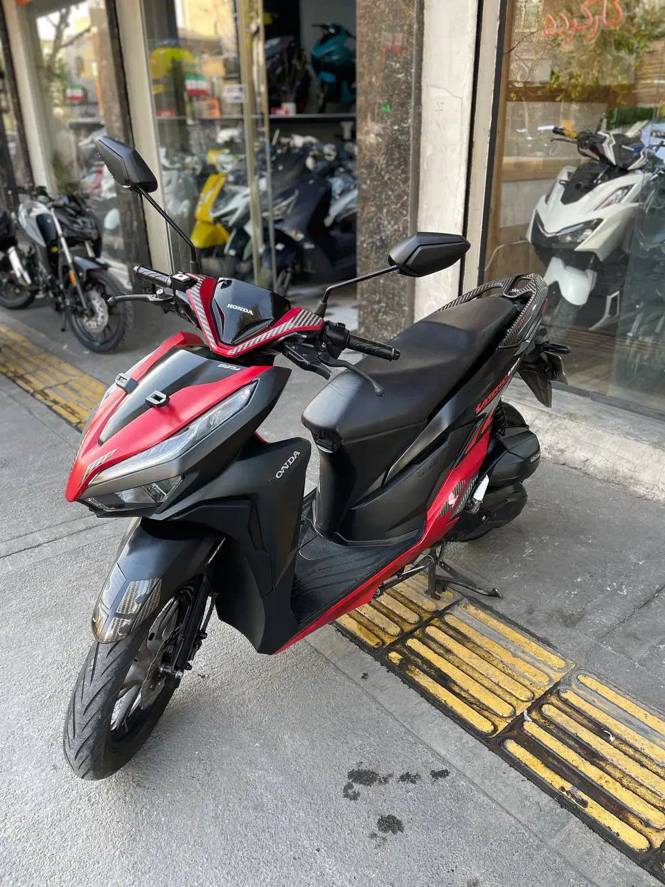 کلیک واریو ۱۵۰|موتورسیکلت|تهران, آبشار|دیوار