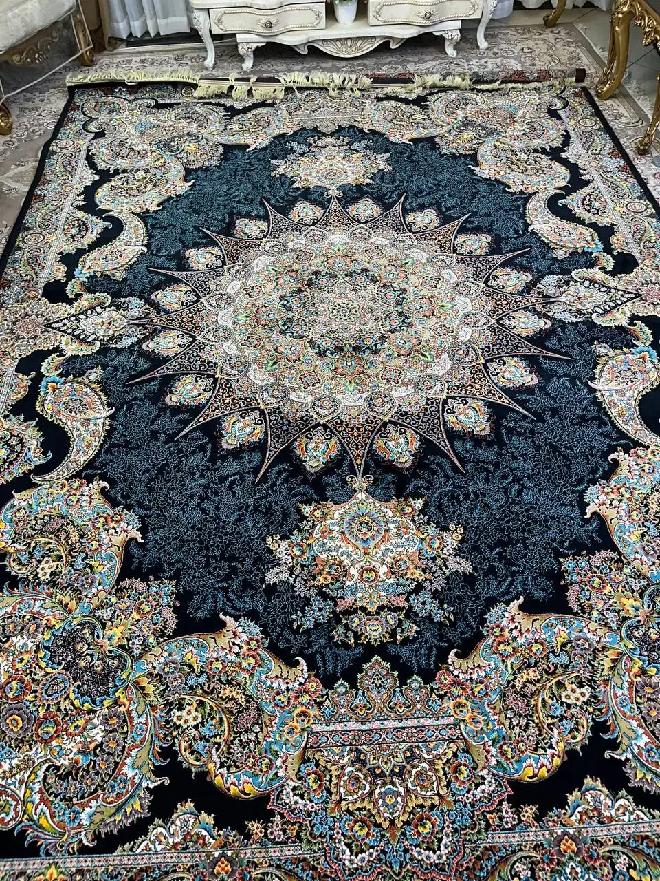 ۲ تخته فرش ماشینی ۹متری فیروزه ای مشکی ۱۰۰۰شانه|فرش|تهران, فتح|دیوار