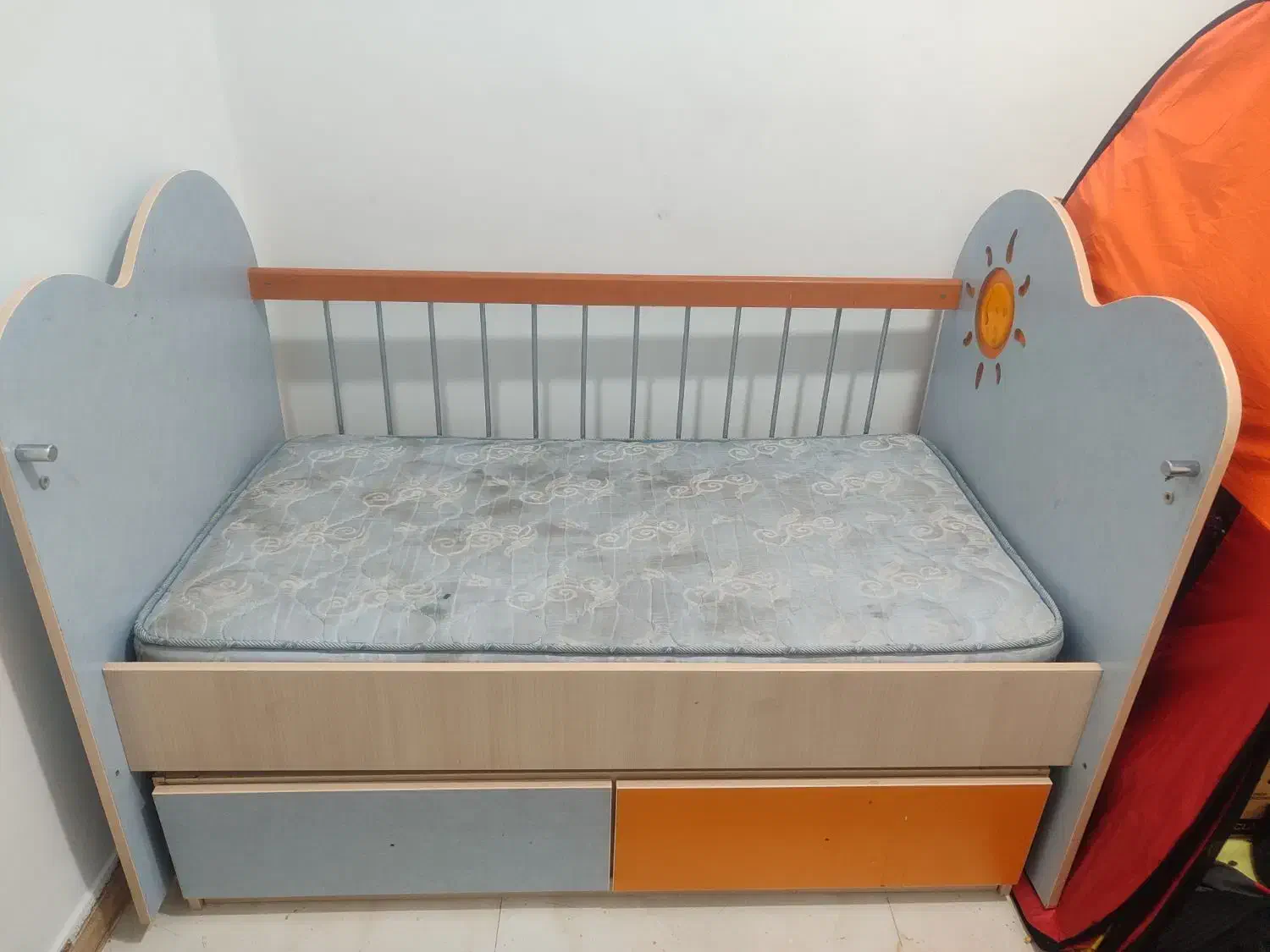 تخت و کمد بچه|تخت و سرویس خواب|ورامین, ورامین|دیوار