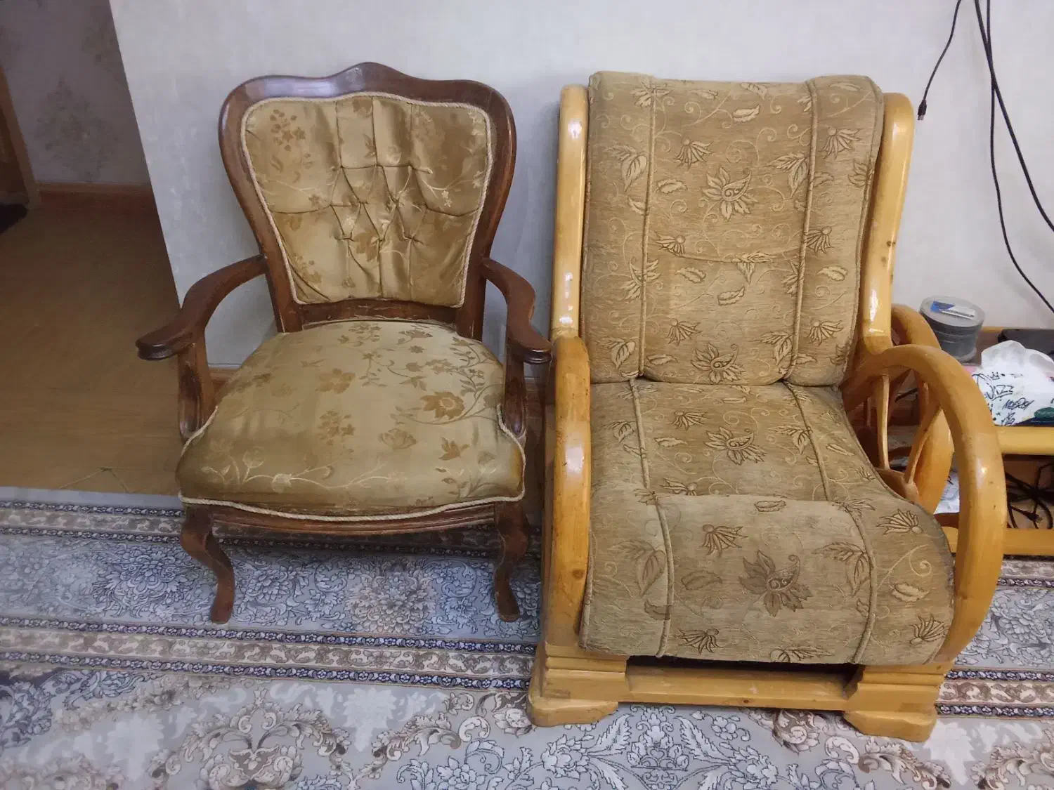 دو دست مبل 7 نفره|مبلمان خانگی و میز عسلی|شیراز, قدوسی شرقی|دیوار