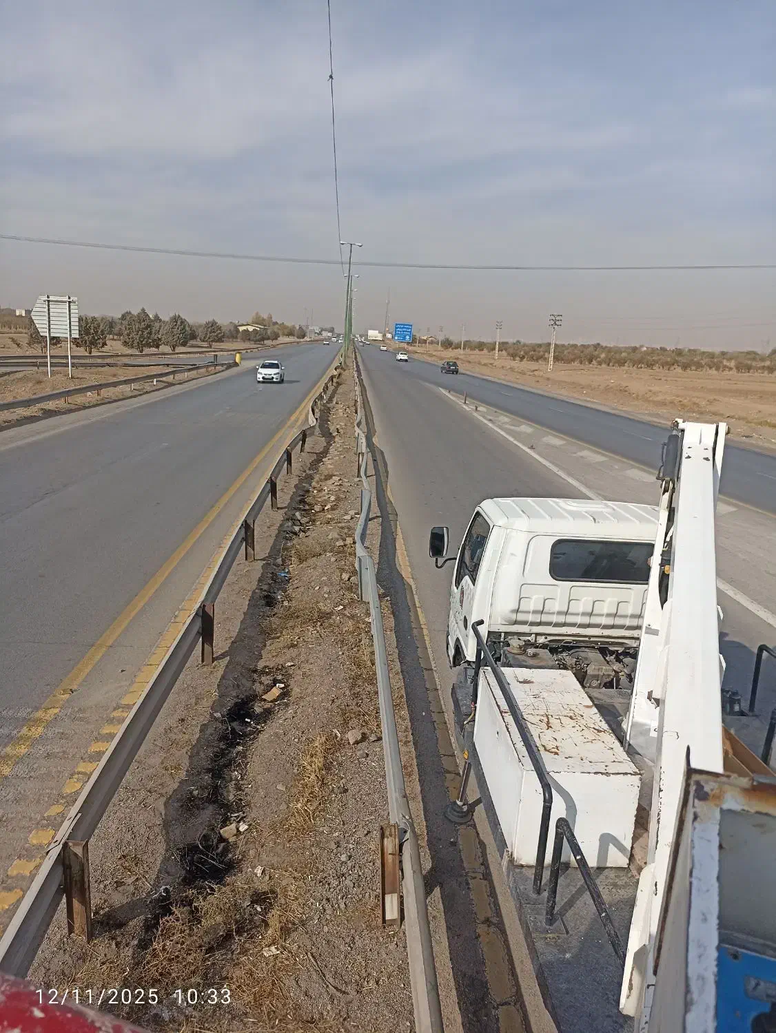 نیاز به یک برقکار و یک راننده با خودرو|استخدام صنعتی، فنی، مهندسی|محمدیه-قزوین, |دیوار