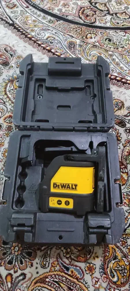 تفنگ میخکوب، تراز لیزری، فارسی بر|ابزارآلات|اندیشه, اندیشه فاز ۱|دیوار