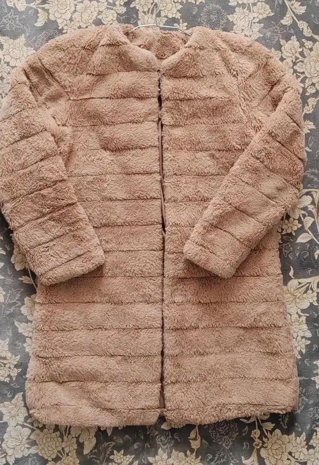 پالتو گرم آستر دار خز|لباس|مشهد, کارمندان دوم|دیوار