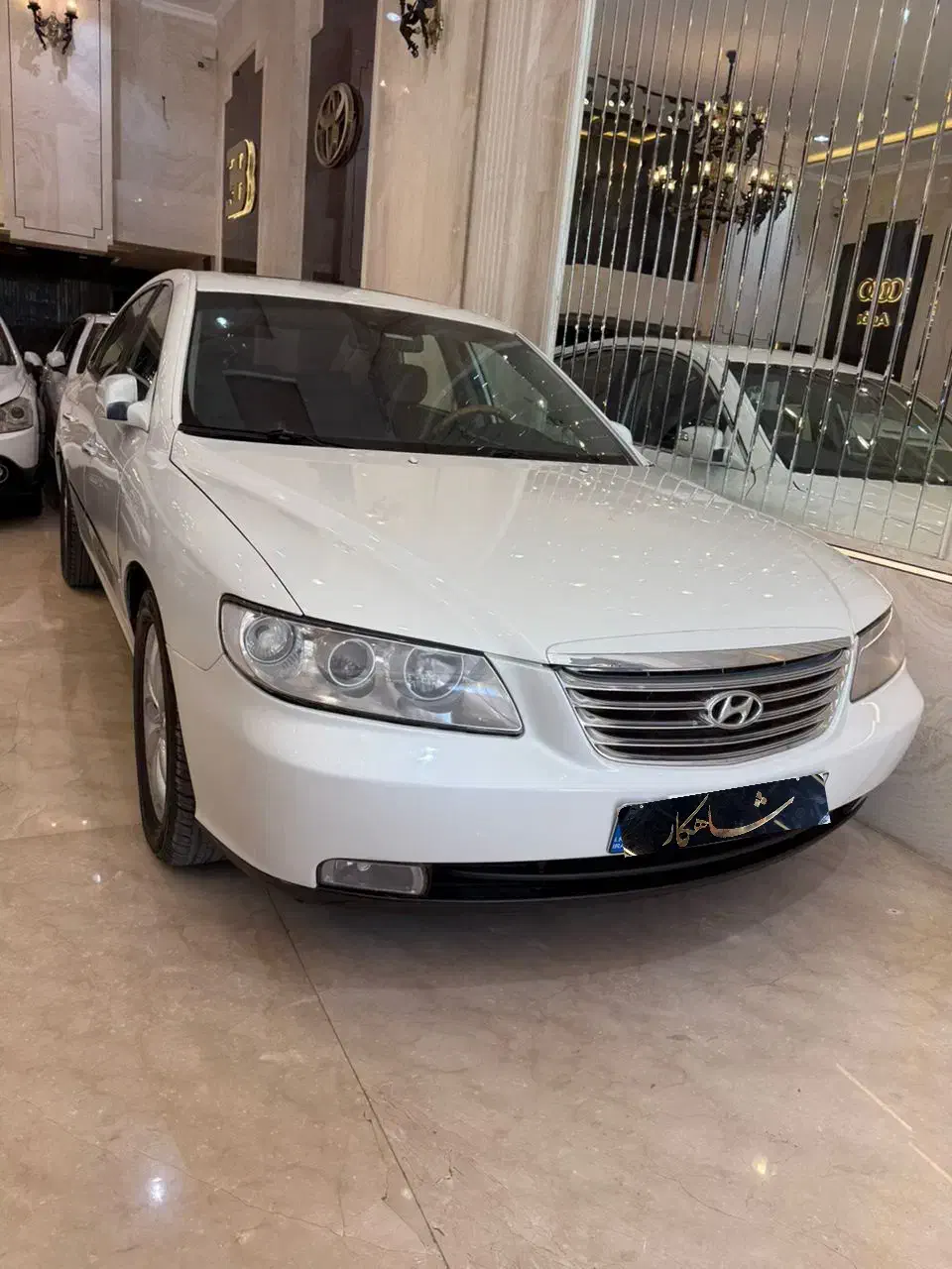 آزرا ۲۰۰۷|خودرو سواری و وانت|مشهد, امام رضا (ع)|دیوار