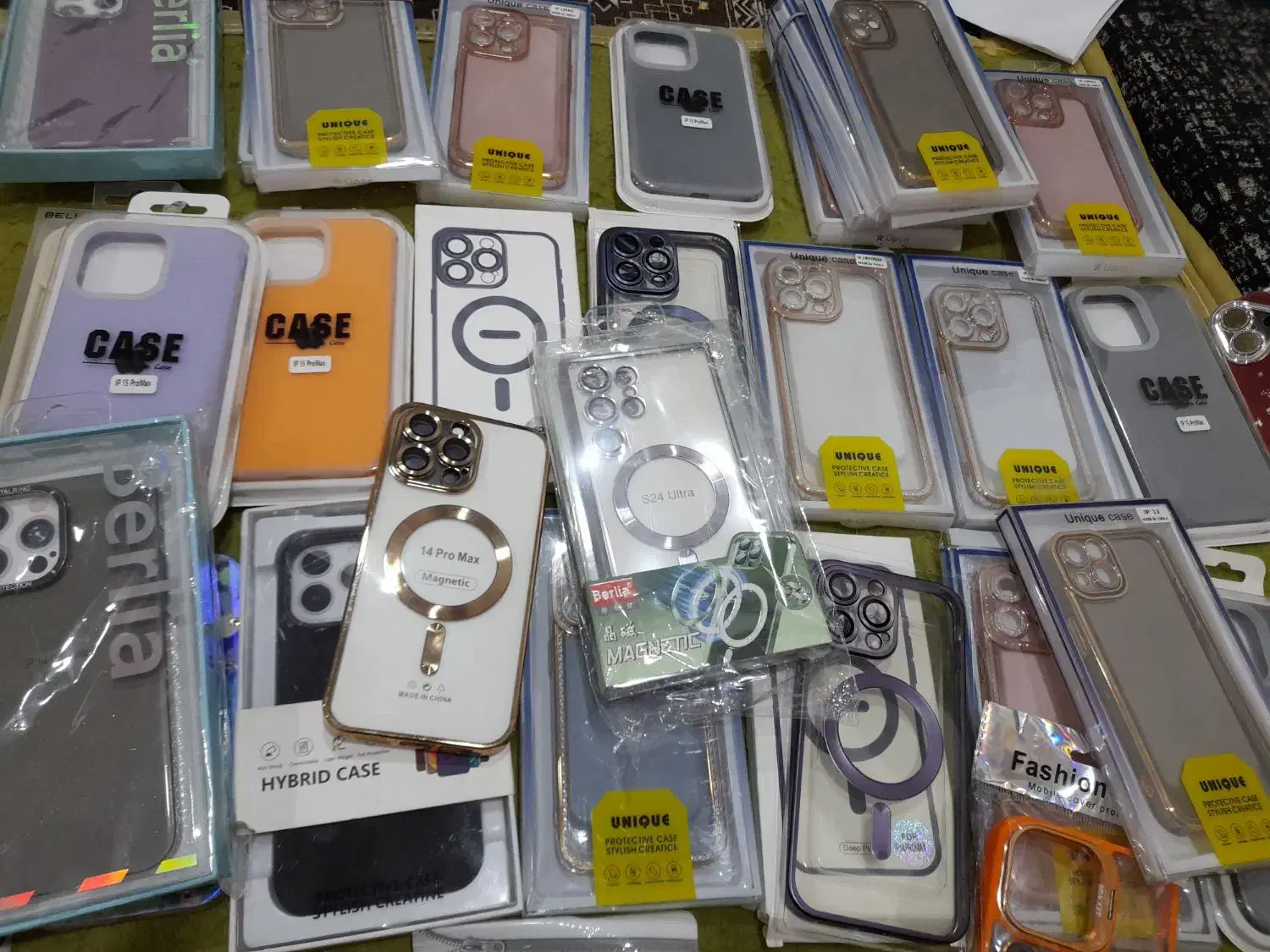 انواع قاب ایفون جنس درجه یک  همه با هم دونی 70|لوازم جانبی موبایل و تبلت|آبادان, |دیوار