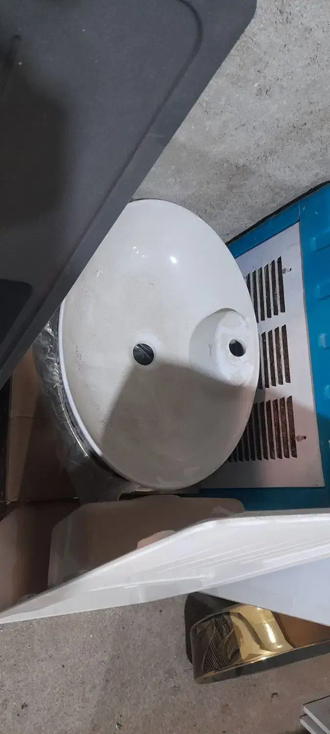 روشوی و سنگ روشوی|لوازم سرویس بهداشتی|چهارباغ, |دیوار