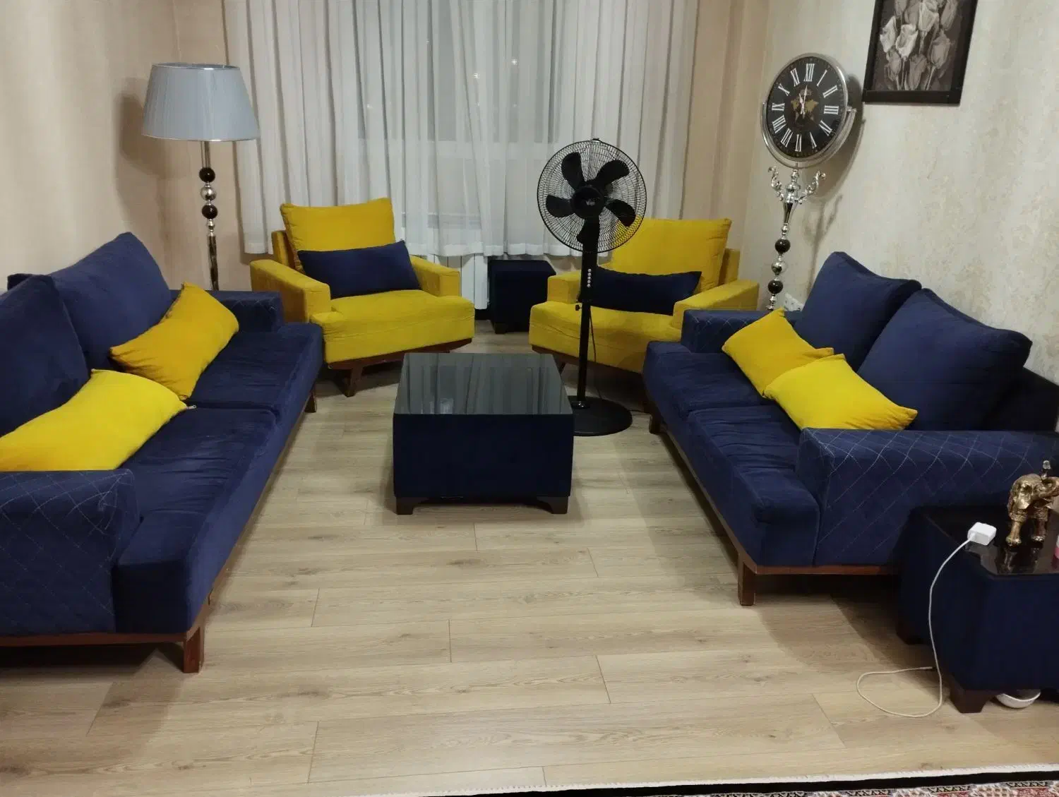 مبل هفت نفره فروشی|مبلمان خانگی و میز عسلی|تهران, هفده شهریور|دیوار