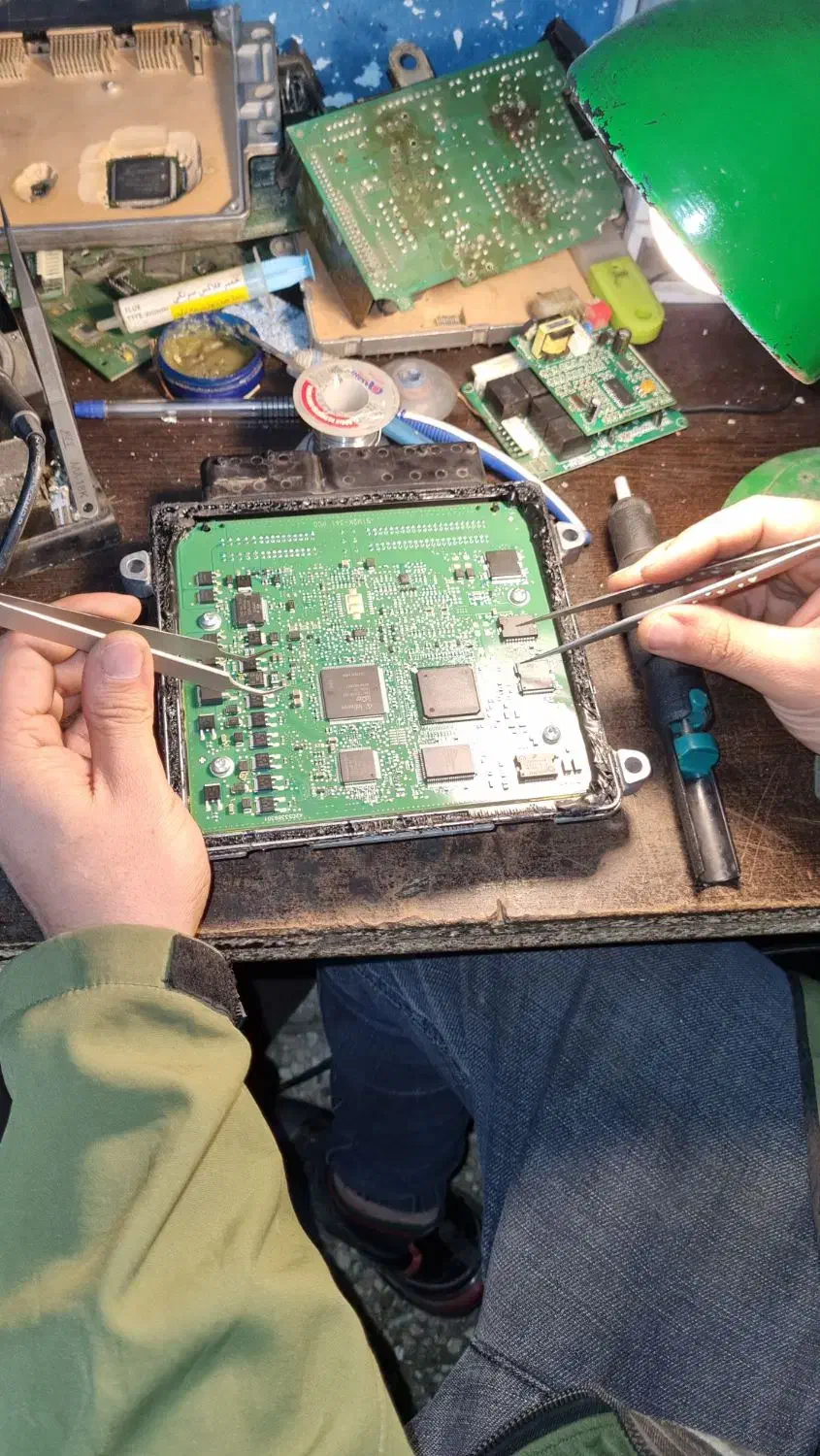 دیاگ و برنامه و تعمیرات انواع ایسیو|خدمات موتور و ماشین|بجنورد, |دیوار