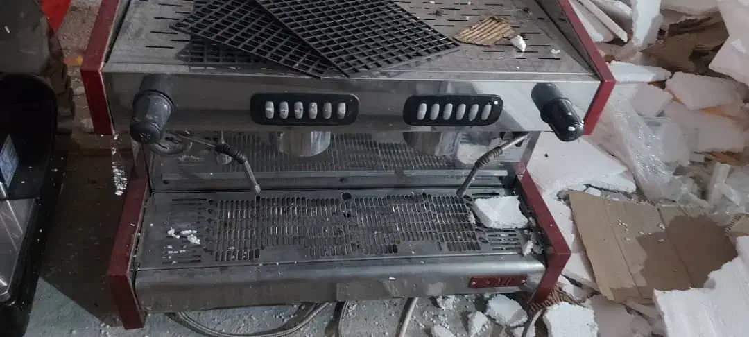 فروش ویژه اسپرسوساز صنعتی مدت محدود|کافیشاپ و رستوران|قائمشهر, |دیوار