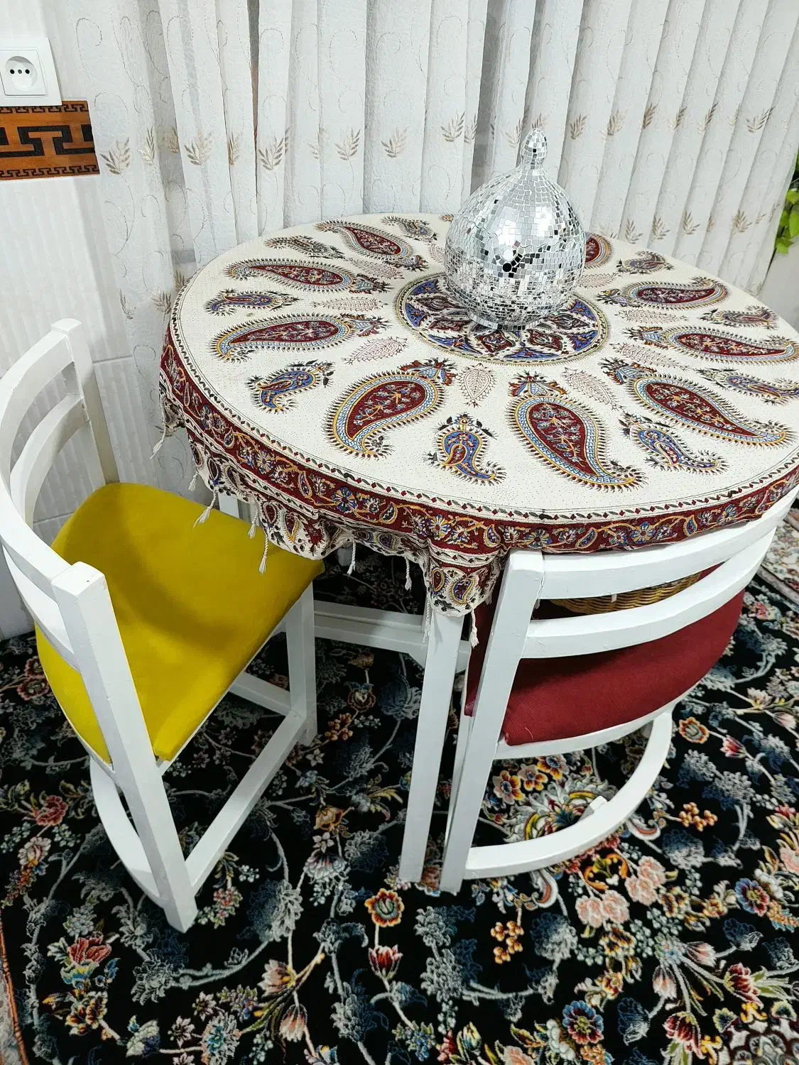 نهارخوری|میز و صندلی غذاخوری|سردشت, |دیوار