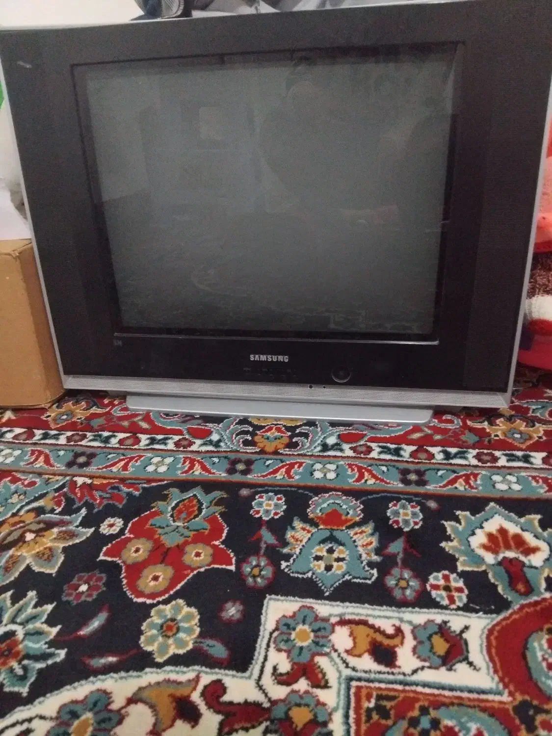 تلویزون|تلویزیون و پروژکتور|لالجین, |دیوار