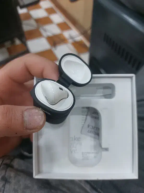 ایرپاد لمسی نونو|لوازم جانبی موبایل و تبلت|میبد, |دیوار