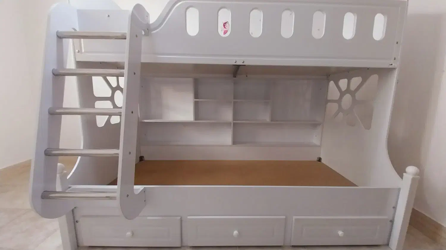 تخت دونفره تمیز روکش ممبران|تخت و سرویس خواب|شاهرود, |دیوار