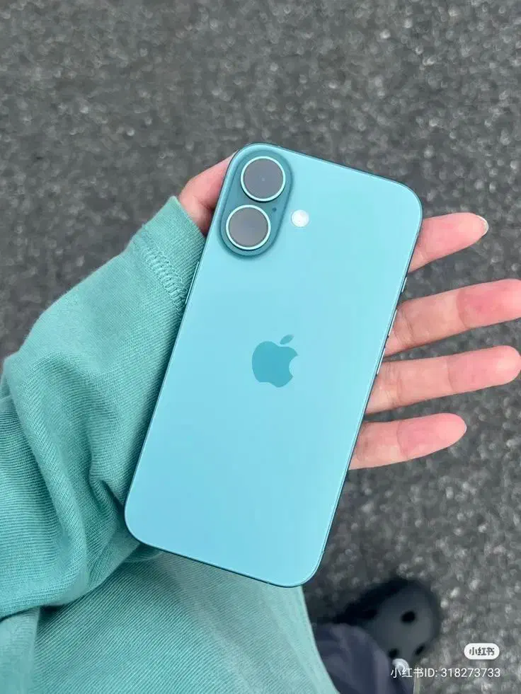 iPhone 16 normal. آیفون ۱۶ نرمال|موبایل|اصفهان, احمدآباد|دیوار