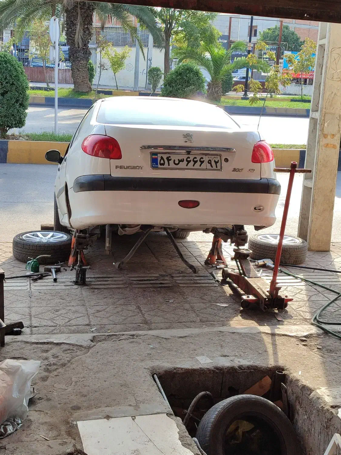 کارگرجلوبندیساز ماهر یا نیمه ماهر|استخدام صنعتی، فنی، مهندسی|بابل, |دیوار