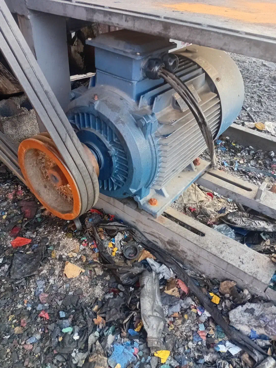 آسیاب صنعتی دهنه۶۰|ماشین‌آلات صنعتی|مشهد, پرکندآباد|دیوار