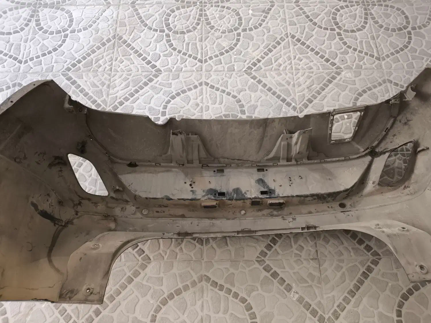 سپر|قطعات یدکی و لوازم جانبی|اصفهان, بوزان|دیوار