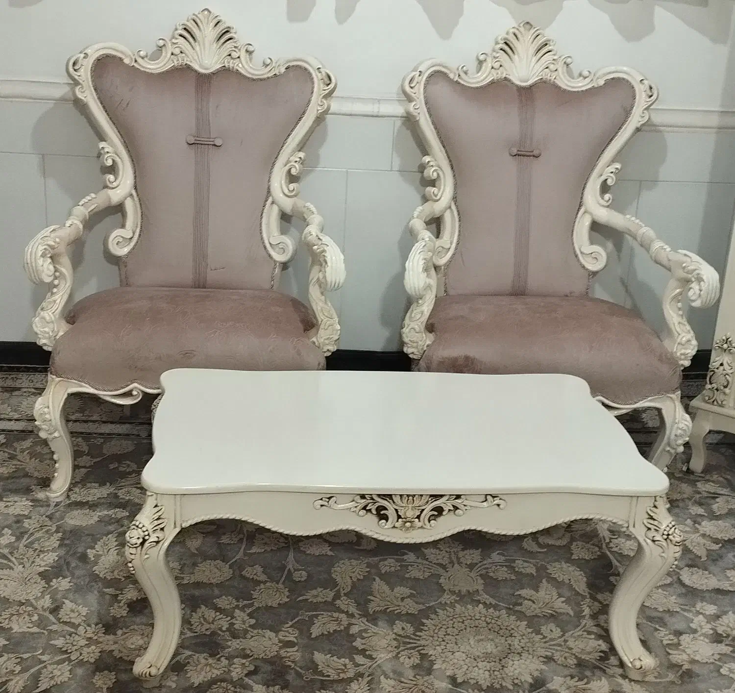 مبلمان|مبلمان خانگی و میز عسلی|بروجن, |دیوار